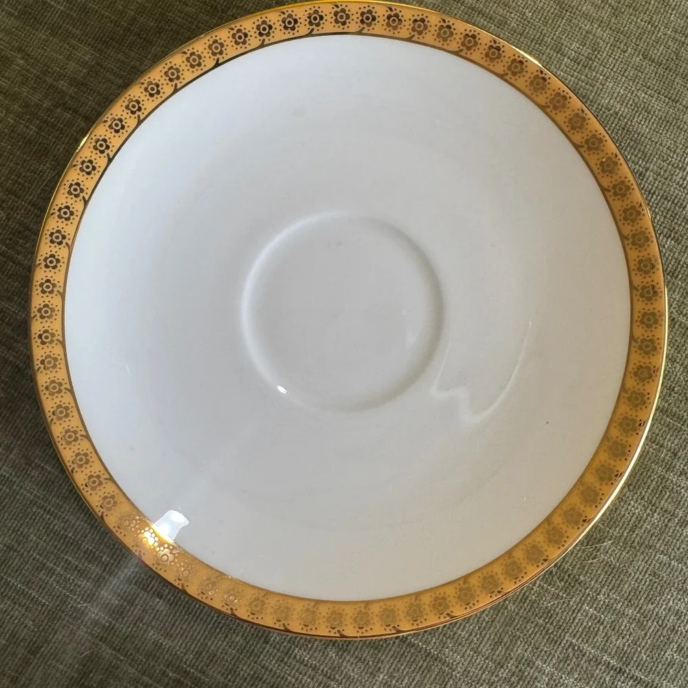 VTG Teavana Noble Poppy Tea Pot 4 Cups Saucers Yellow 14k Gold Fine Bone China